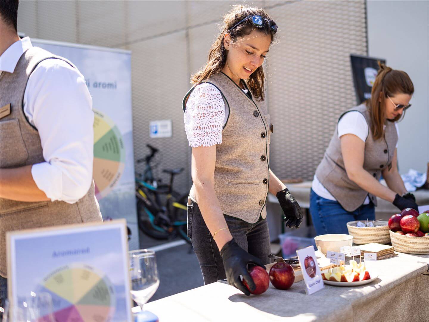 background emotion image